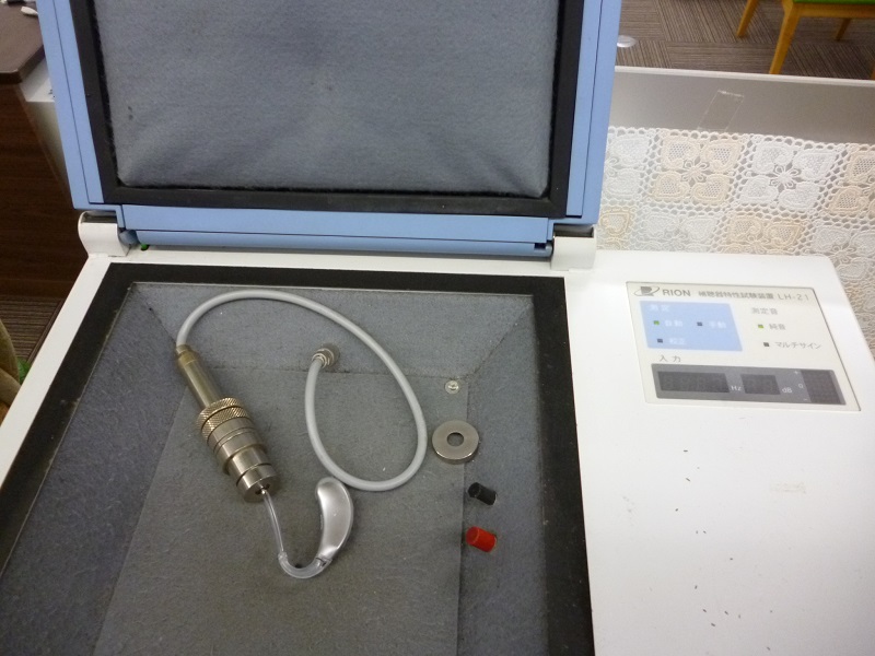 補聴器特性試験装置　LH-21